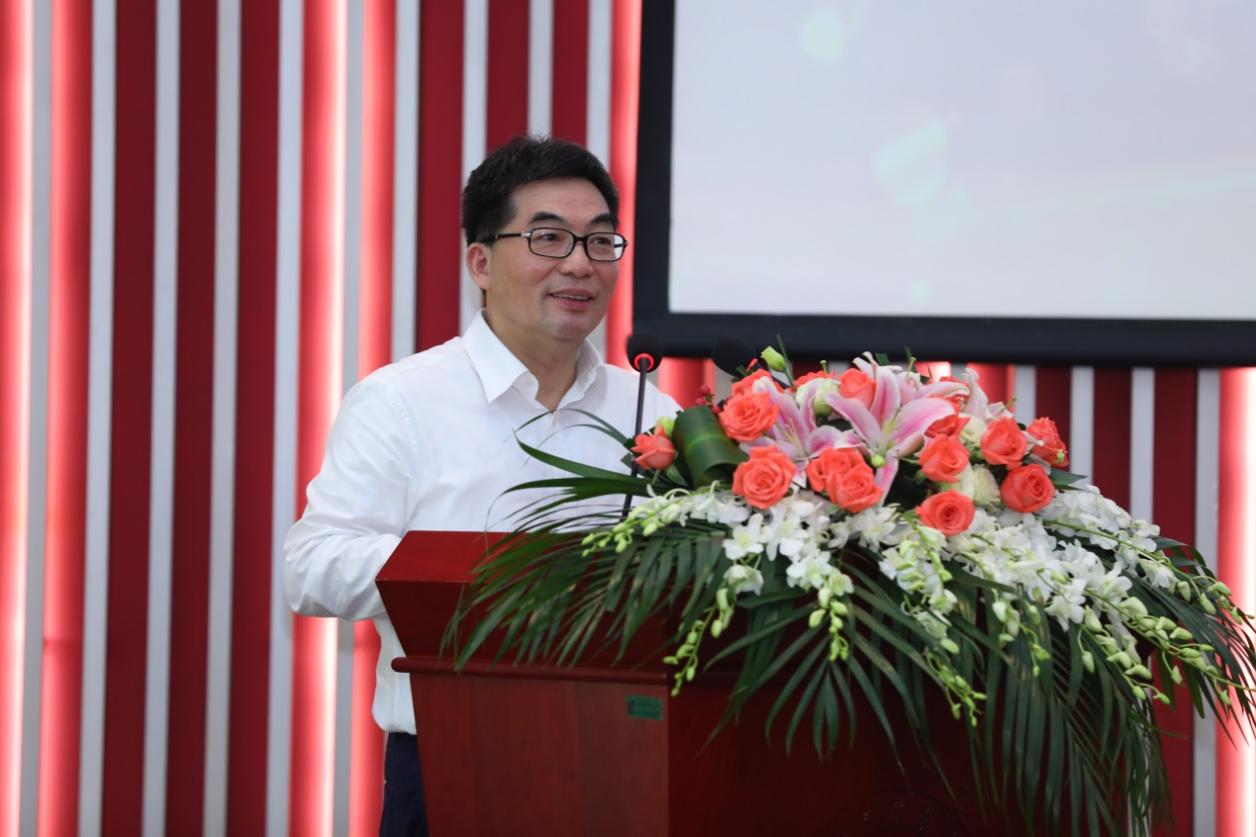 伟德举行“珍宝岛药业人才培养荣誉体系”的“珍宝岛讲座教授”及“珍宝岛青年学者”受聘仪式