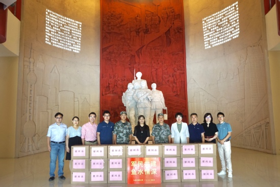 校领导带队走访慰问共建部队