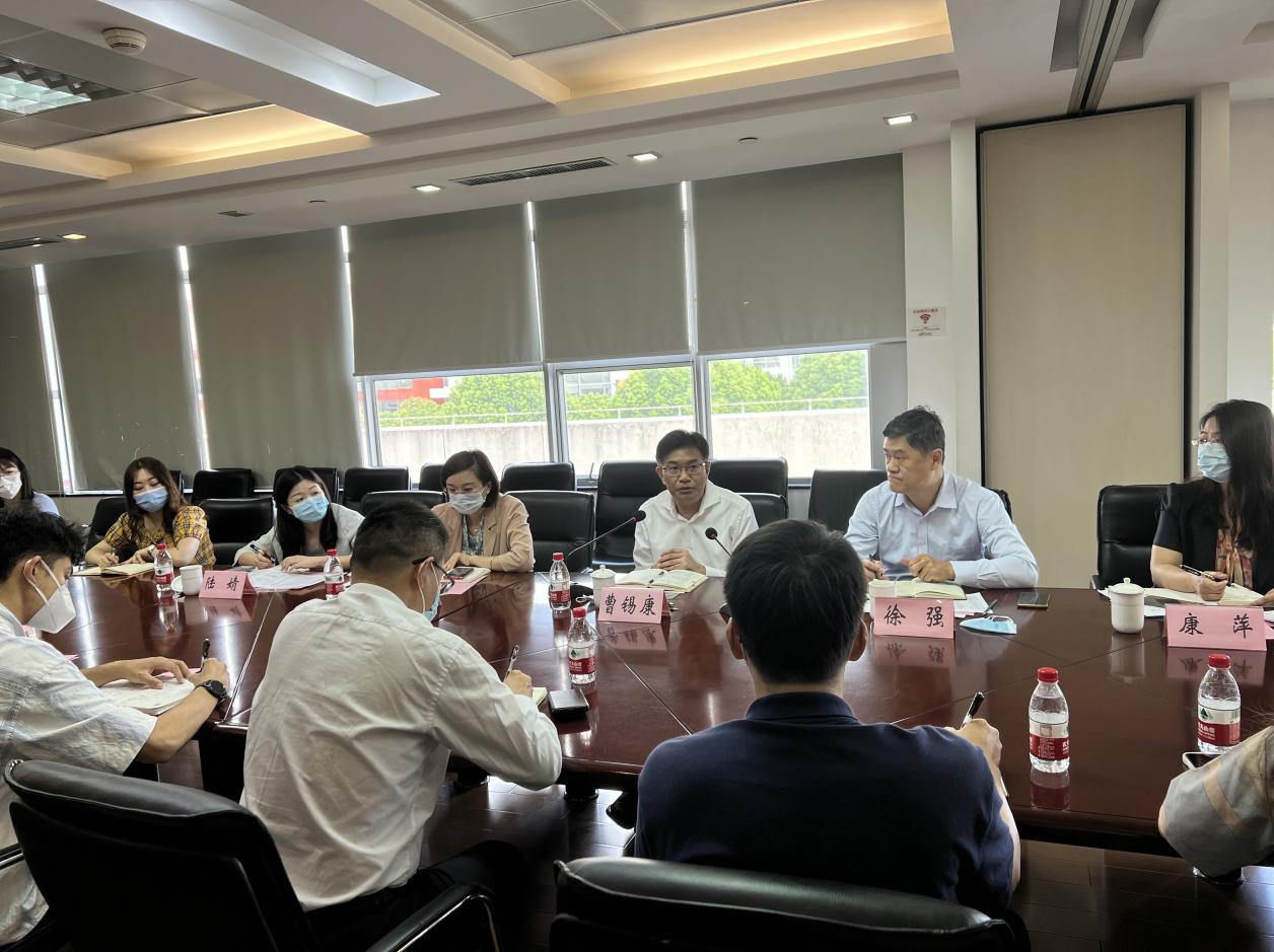 伟德举行2022年新教工入职培训系列活动