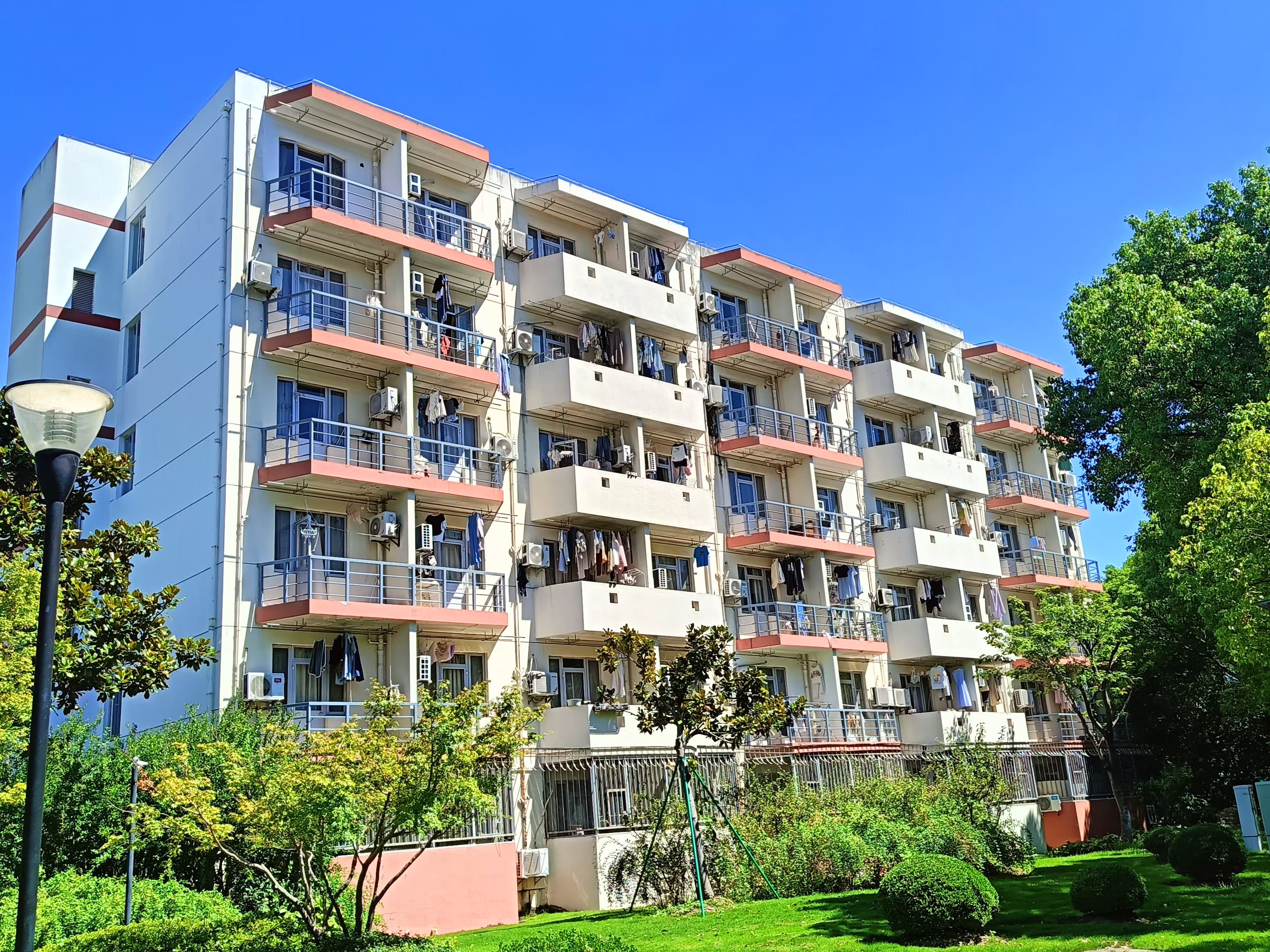 伟德“一站式”学生社区建设入选全国优秀案例