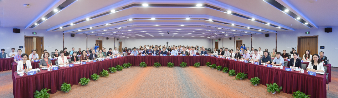 全国中医药康养护产教融合共同体理事长会议召开