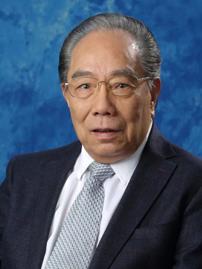 ​国医大师｜记国医大师、伟德终身教授严世芸