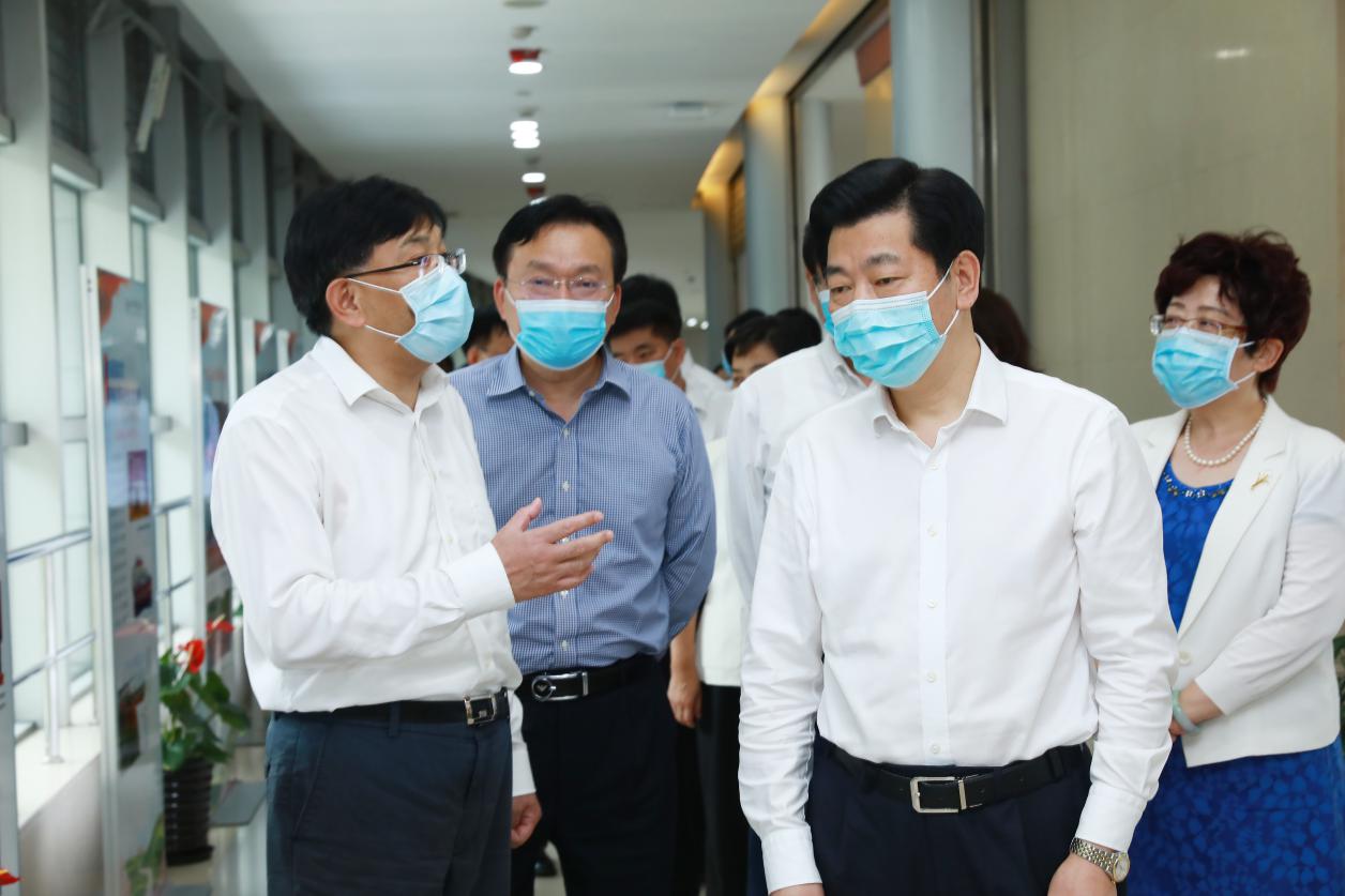 上海市委副书记廖国勋来校调研“四史”学习教育开展情况